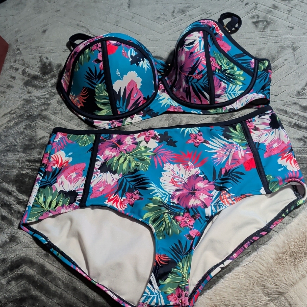 Swimsuits For All White Swimwear with Navy Tag